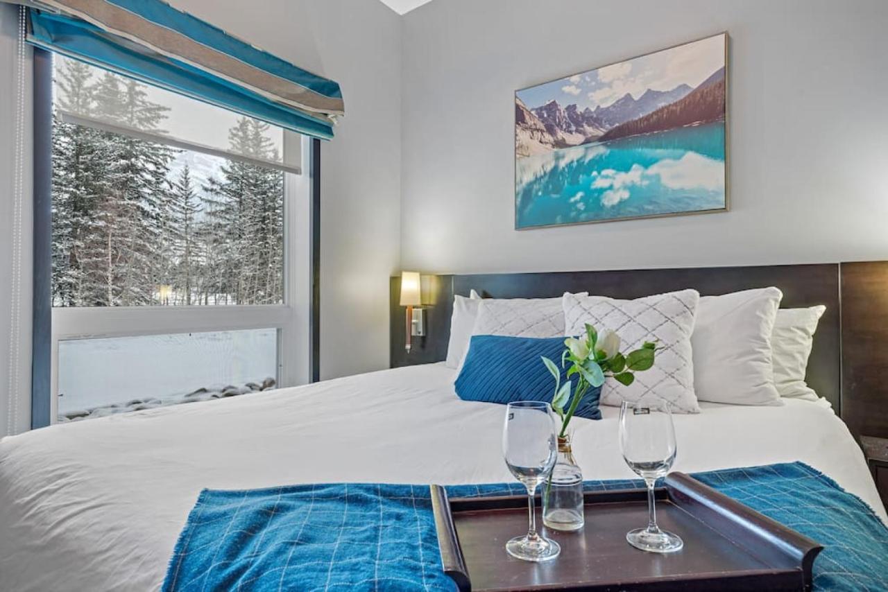 Nature'S Nook By Instant Suites Pool & Hottub Canmore Eksteriør bilde