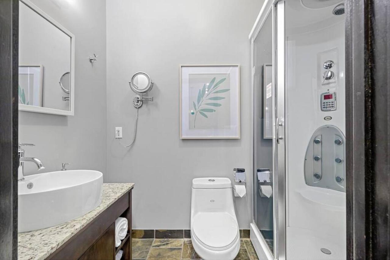 Nature'S Nook By Instant Suites Pool & Hottub Canmore Eksteriør bilde